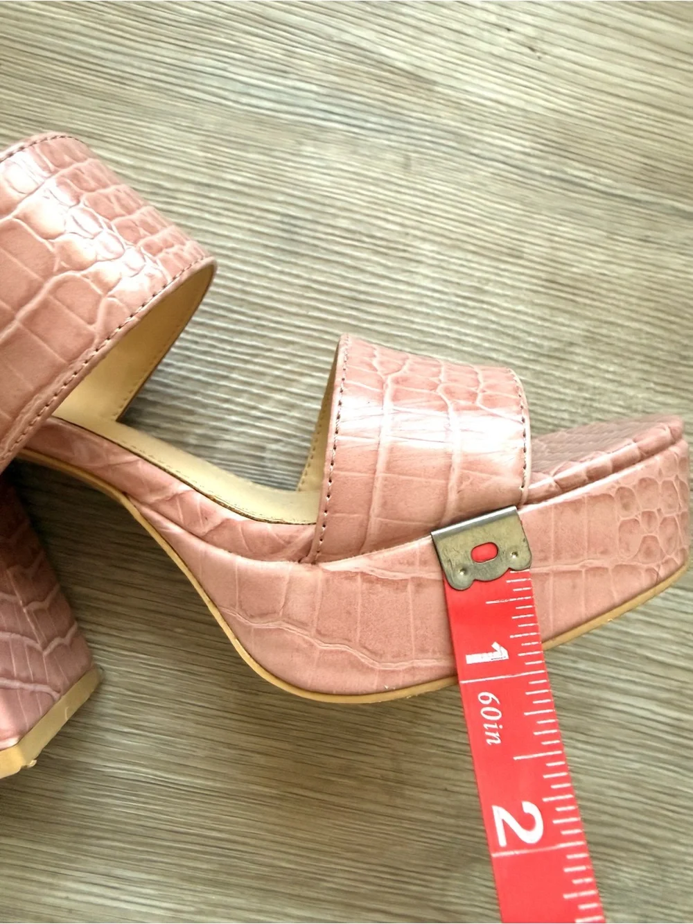 Urban Outfitters Pink Rachel Croc Strappy Platform Heel Shoes Size 6